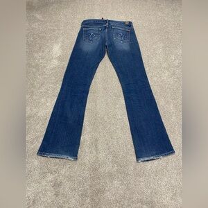 JEAN FEMME DIESEL Taille Us 29 Fr 38.40 Modele Junnie Coupe